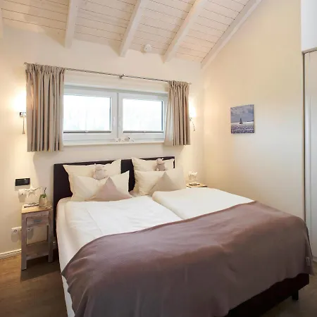 Luxuswellnesshaus Strandfee * Bliesdorf