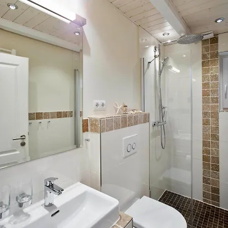 Luxuswellnesshaus Strandfee * Bliesdorf