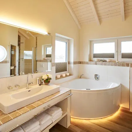 Luxuswellnesshaus Strandfee * Bliesdorf