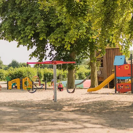 Hébergement de vacances Luxuswellnesshaus Strandfee Bliesdorf