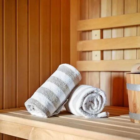 Luxuswellnesshaus Strandfee * Bliesdorf