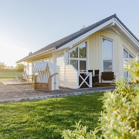 Luxuswellnesshaus Strandfee * Bliesdorf